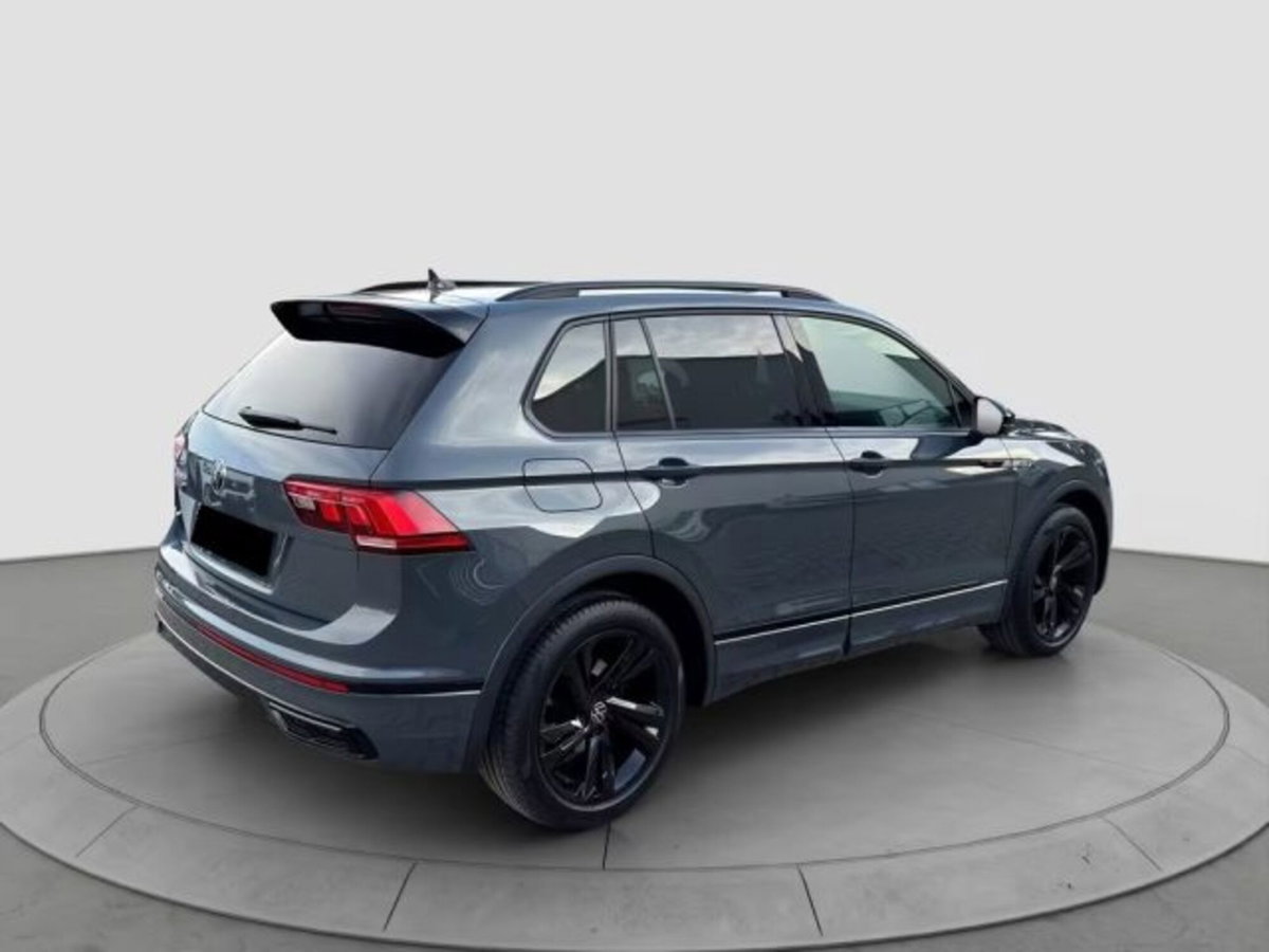 Volkswagen Tiguan Allspace 2.0 tdi R-Line 150cv dsg (7)
