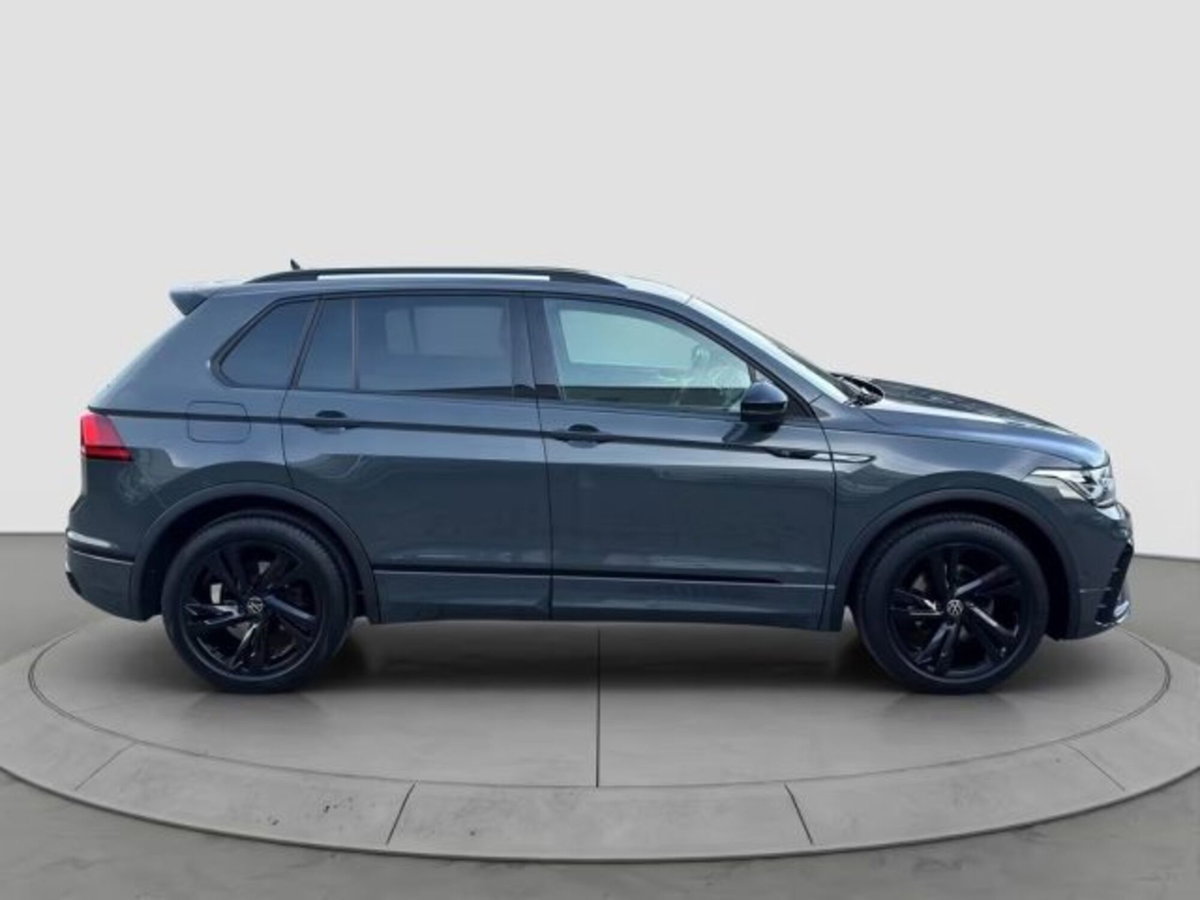 Volkswagen Tiguan Allspace 2.0 tdi R-Line 150cv dsg (8)