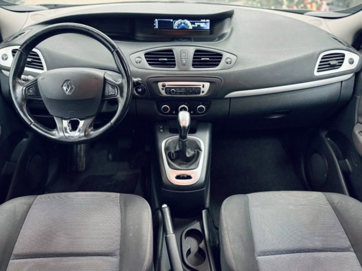 Renault Scenic E-Tech Electric XMod Cross 1.5 dCi 110CV EDC Wave (10)
