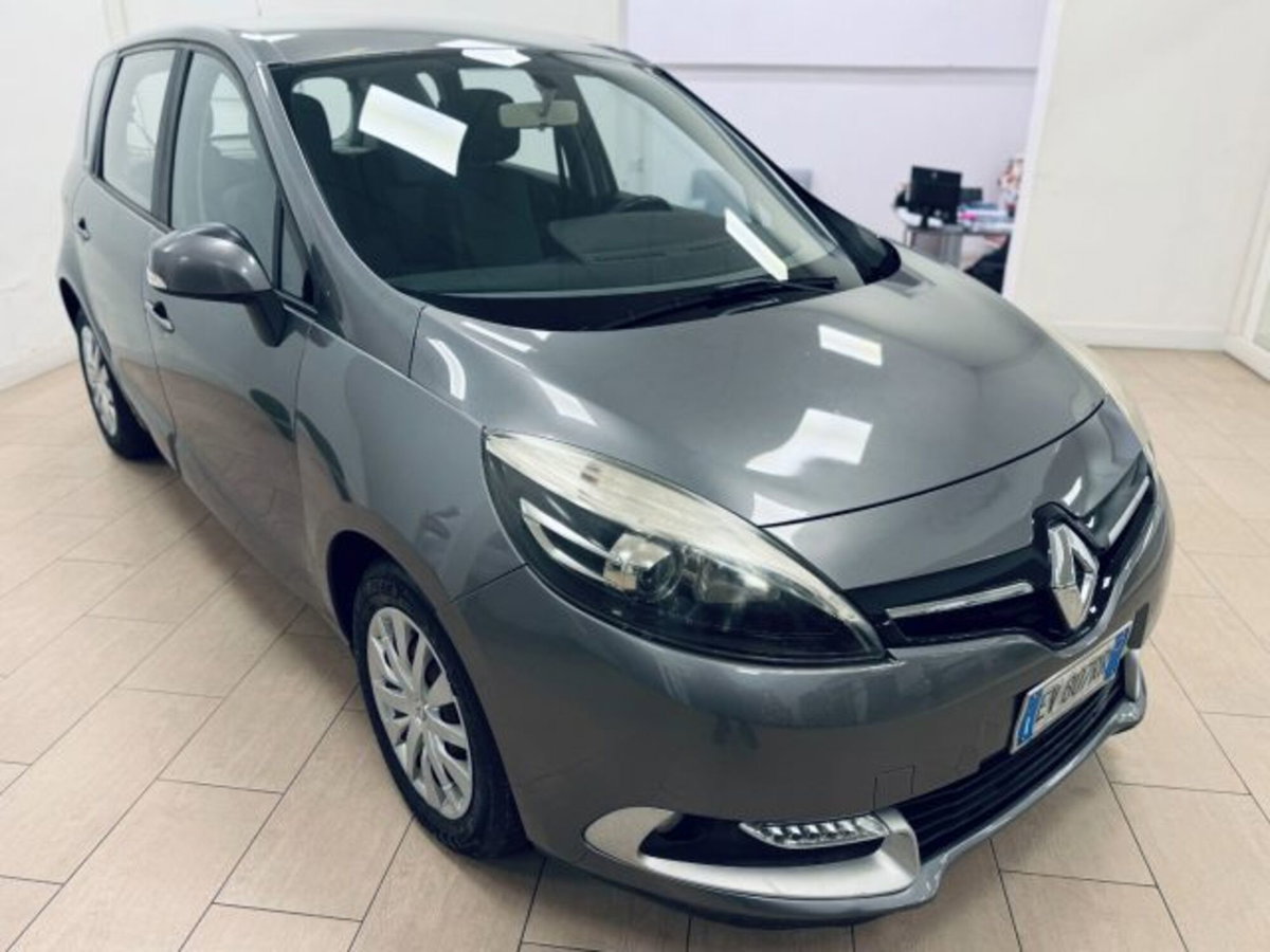 Renault Scenic E-Tech Electric XMod Cross 1.5 dCi 110CV EDC Wave (3)
