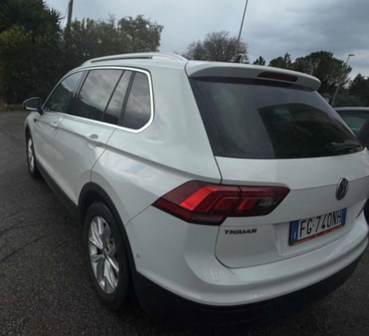 Volkswagen Tiguan 2.0 TDI SCR Business BlueMotion Technology (7)