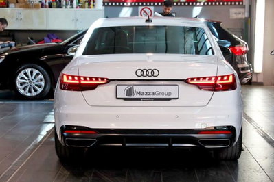 Audi A4 30 2.0 tdi mhev S line edition 136cv s-tronic (4)