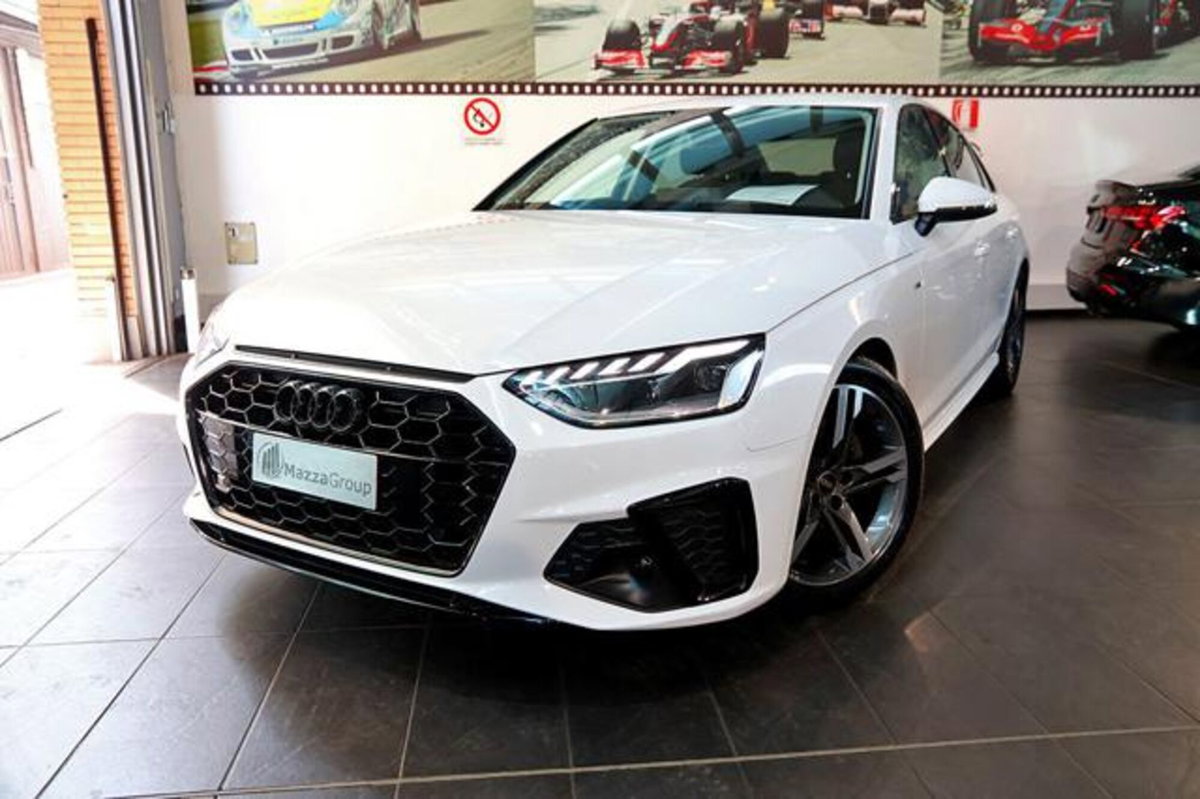 Audi A4 30 2.0 tdi mhev S line edition 136cv s-tronic (7)
