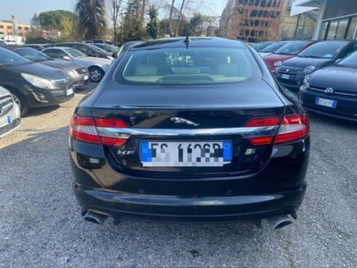 Jaguar XF 2.2 D 200 CV Luxury (9)