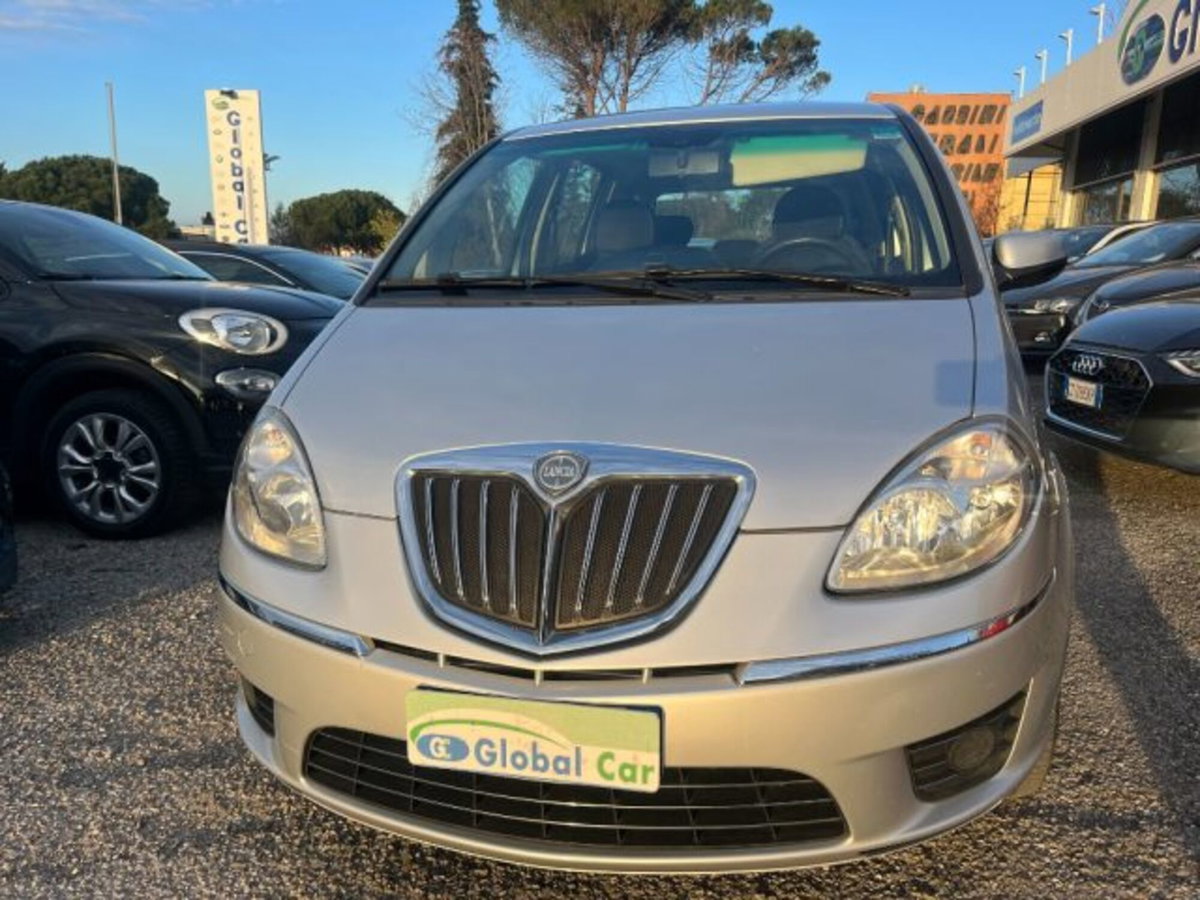 Lancia Musa 1.4 8V Ecochic (GPL) Gold (2)