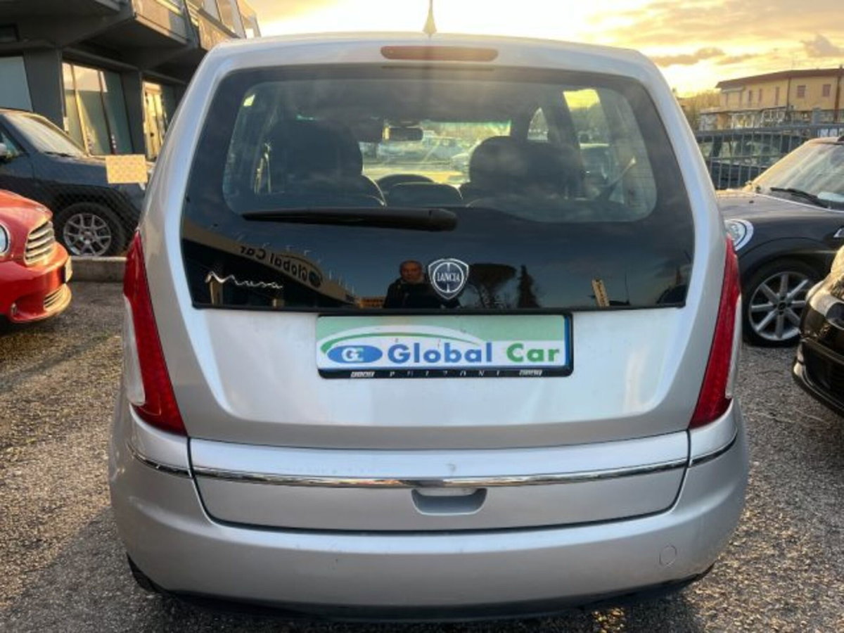 Lancia Musa 1.4 8V Ecochic (GPL) Gold (5)