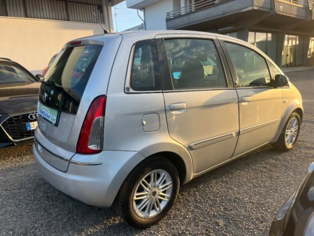 Lancia Musa 1.4 8V Ecochic (GPL) Gold (6)