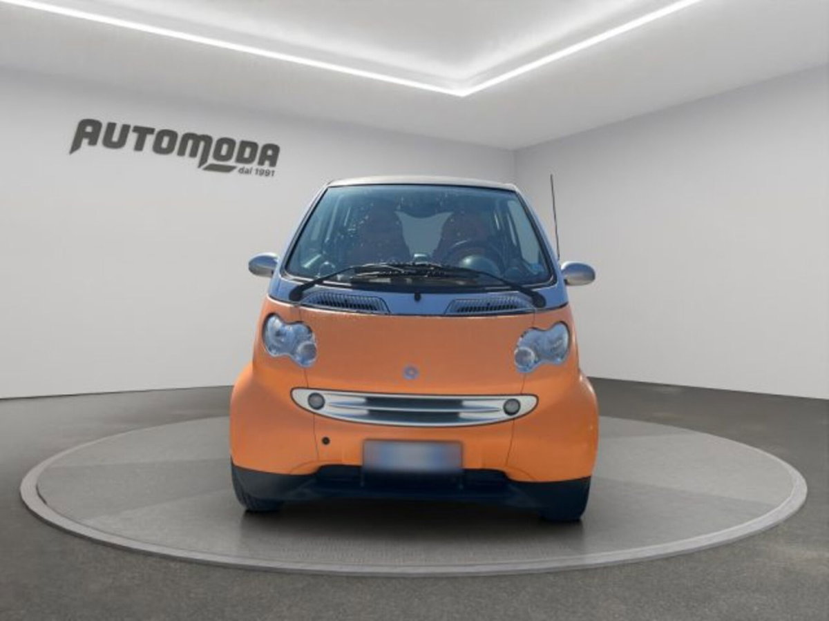 smart Fortwo 700 coupé passion (45 kW) (2)