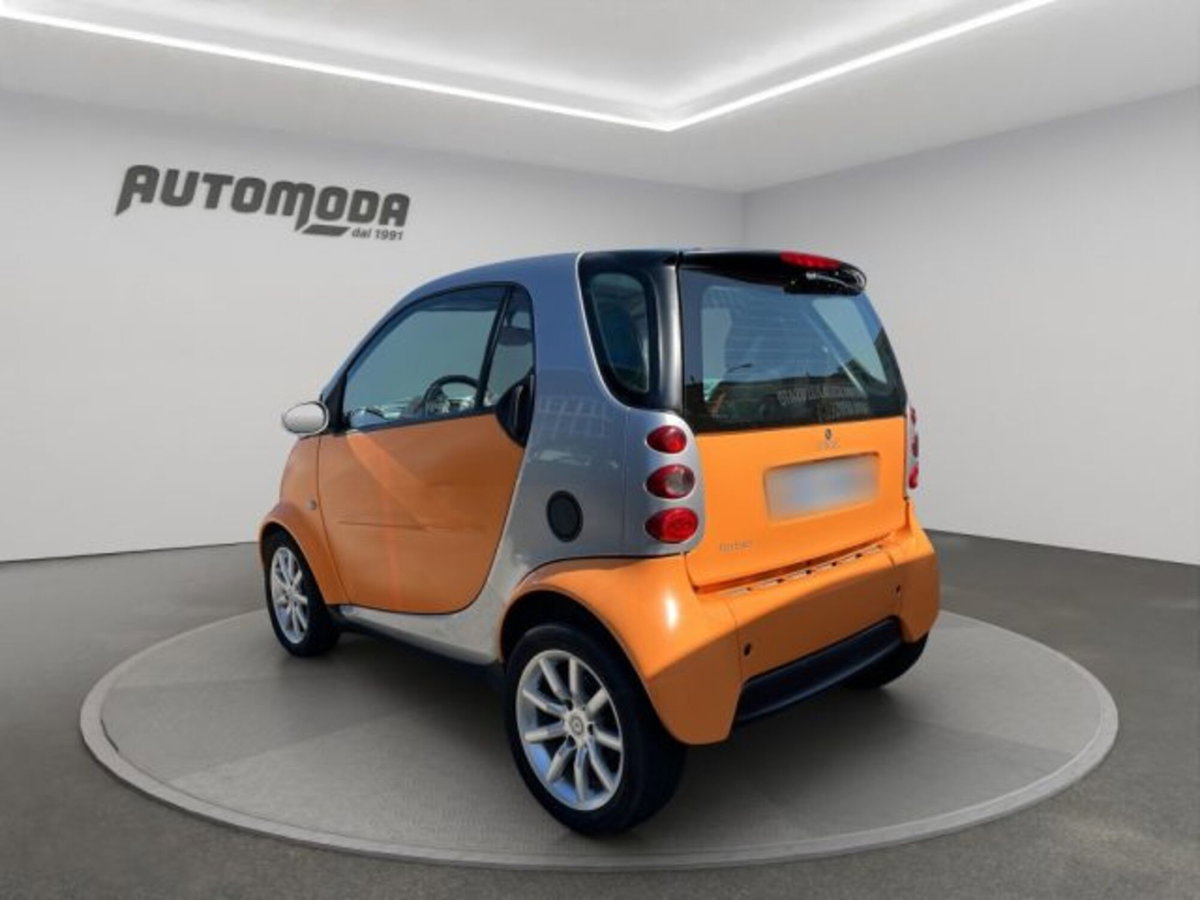 smart Fortwo 700 coupé passion (45 kW) (6)