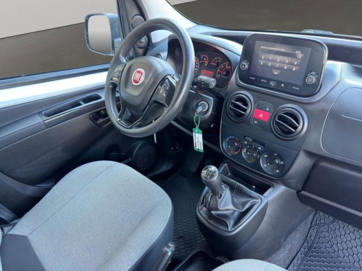 Fiat Fiorino Furgone cargo 1.3 mjt 95cv SX (10)
