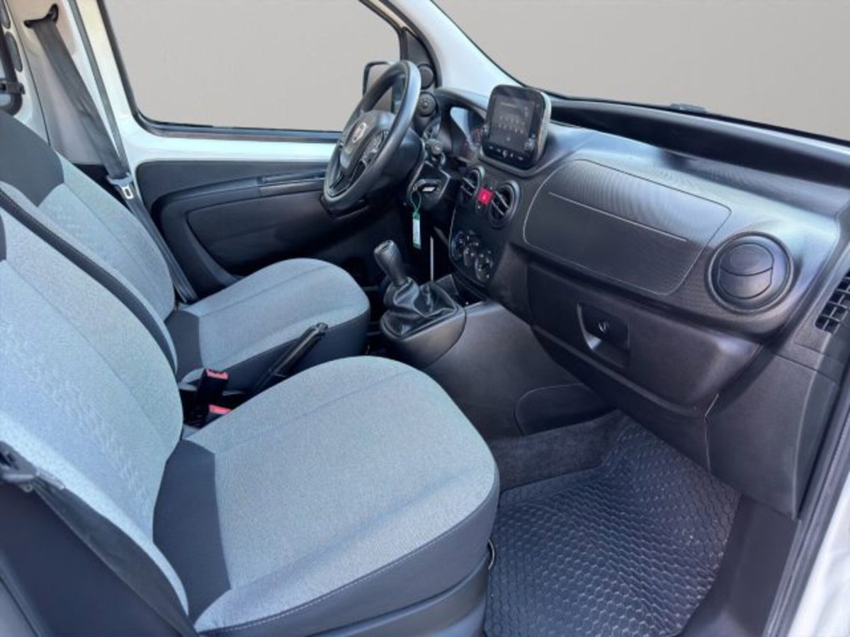 Fiat Fiorino Furgone cargo 1.3 mjt 95cv SX (9)