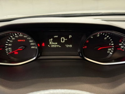 Peugeot 308 SW BlueHDi 120 S&S EAT6 Business (19)