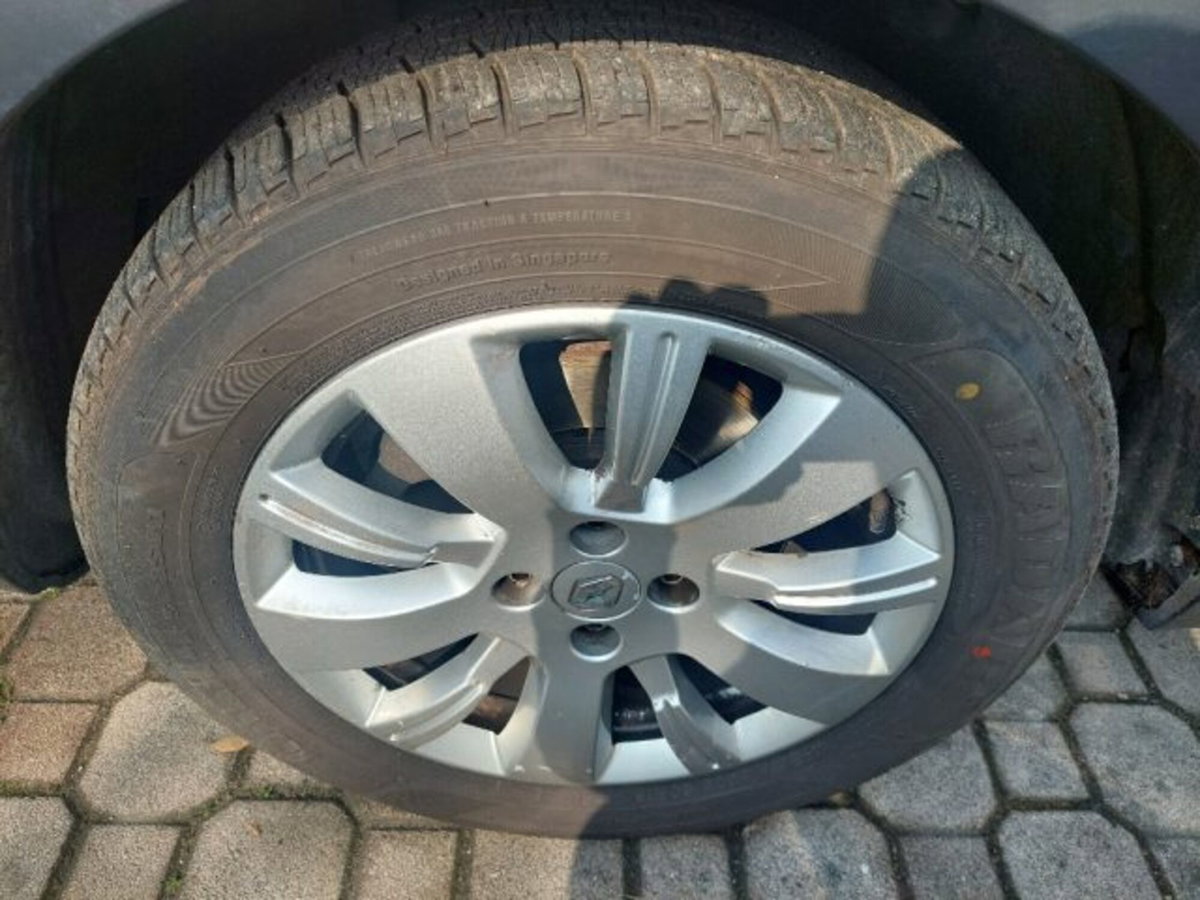 Renault Captur dCi 8V 90 CV EDC Start&Stop Energy Zen (9)