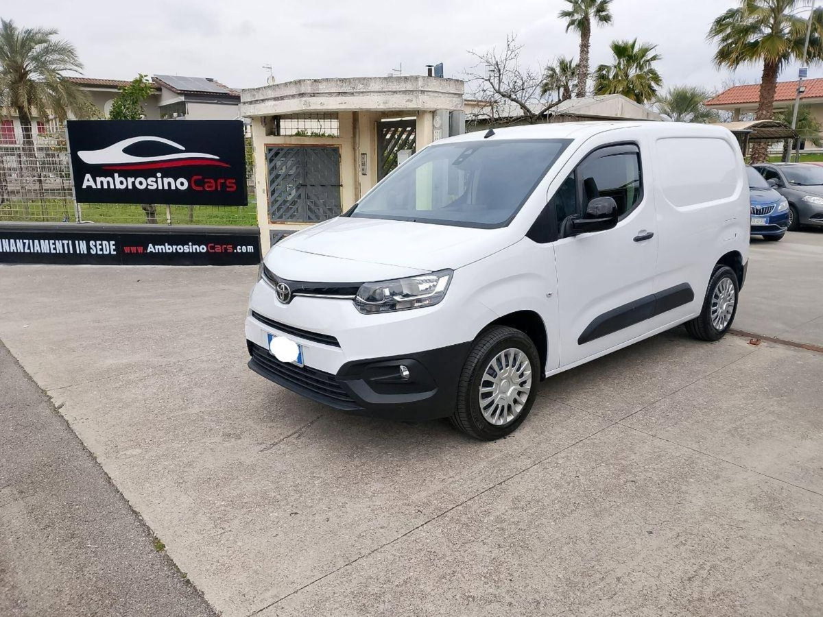 Toyota Proace City Furgone City 1.5D 100cv S&S L2 S Comfort (17)