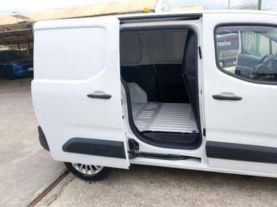 Toyota Proace City Furgone City 1.5D 100cv S&S L2 S Comfort (8)