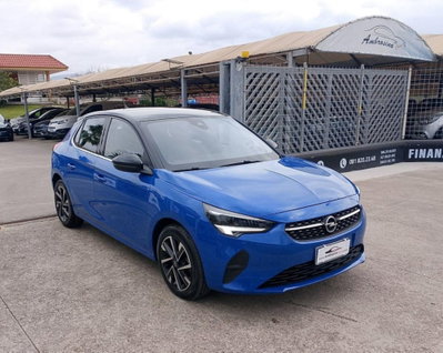 Opel Corsa 1.0 2 porte (2)