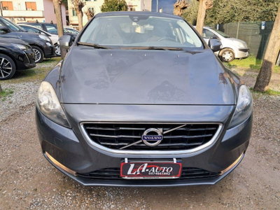 Volvo V40 D2 1.6 Summum (8)