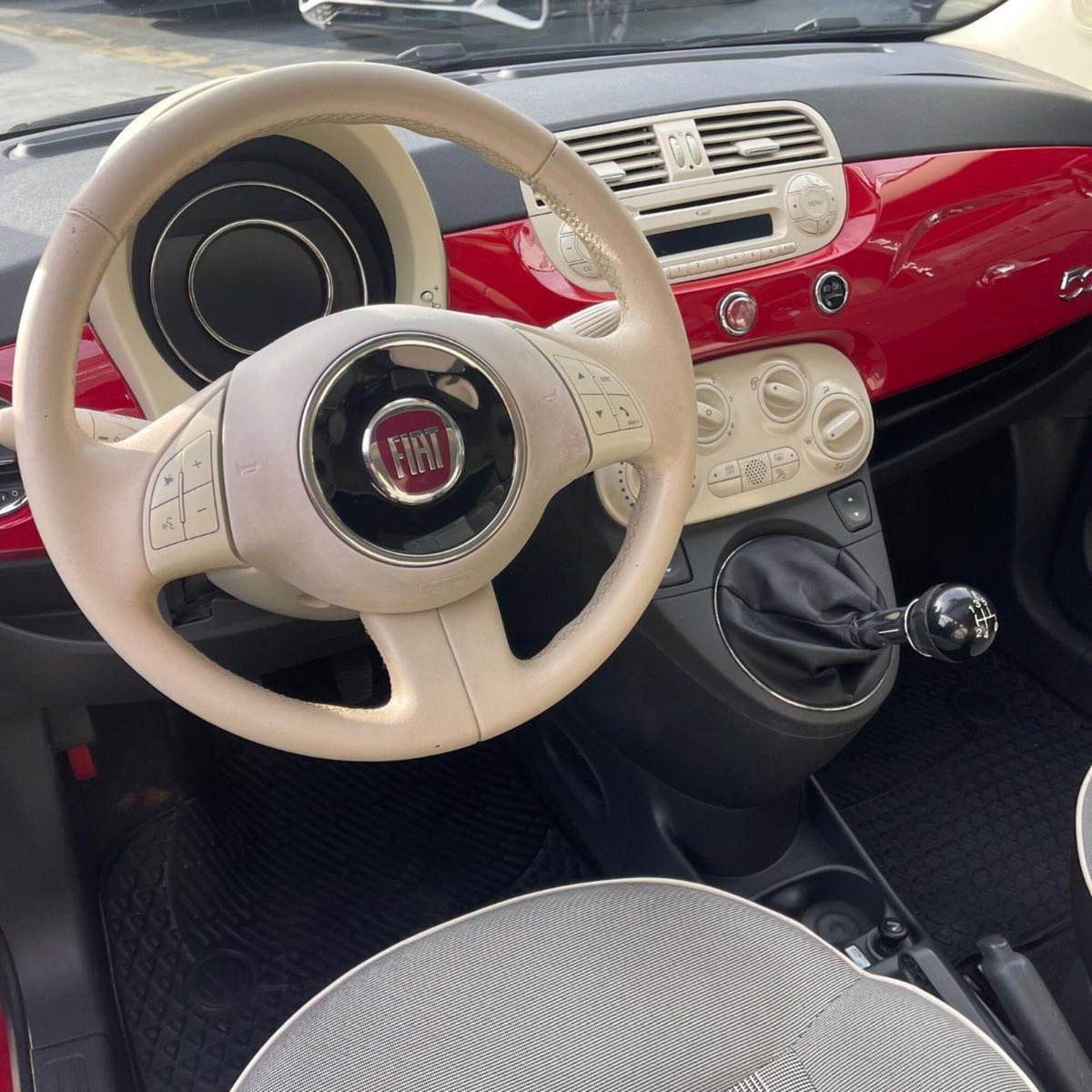Fiat 500 1.2 Lounge (8)