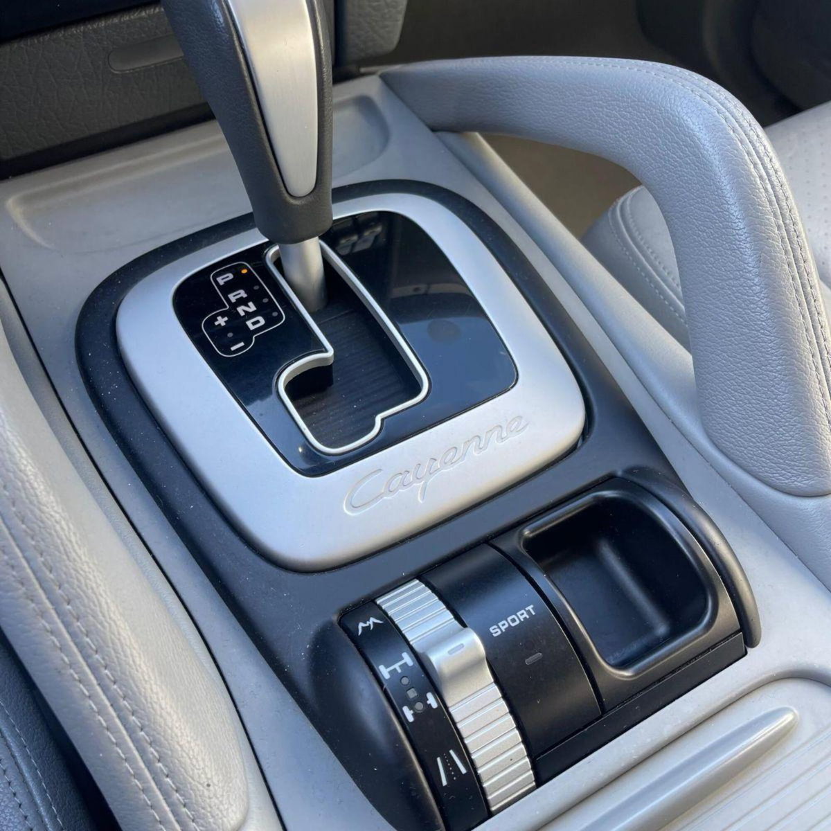 Porsche Cayenne 3.0 Diesel (9)
