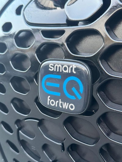 smart Fortwo eq racingold 4,6kW (8)