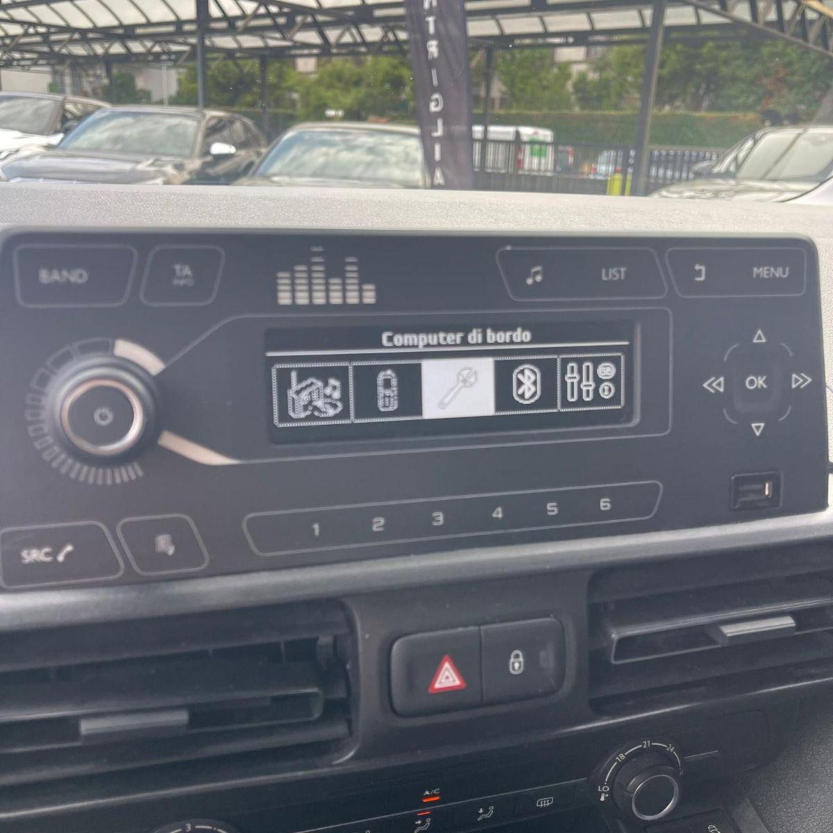Opel Combo Life 1.5D 100 CV S&S Edition Plus N1 (8)