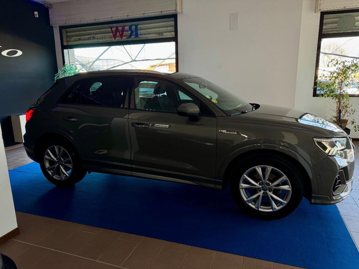 Audi Q3 Sportback 35 TDI quattro S tronic S line edition (4)