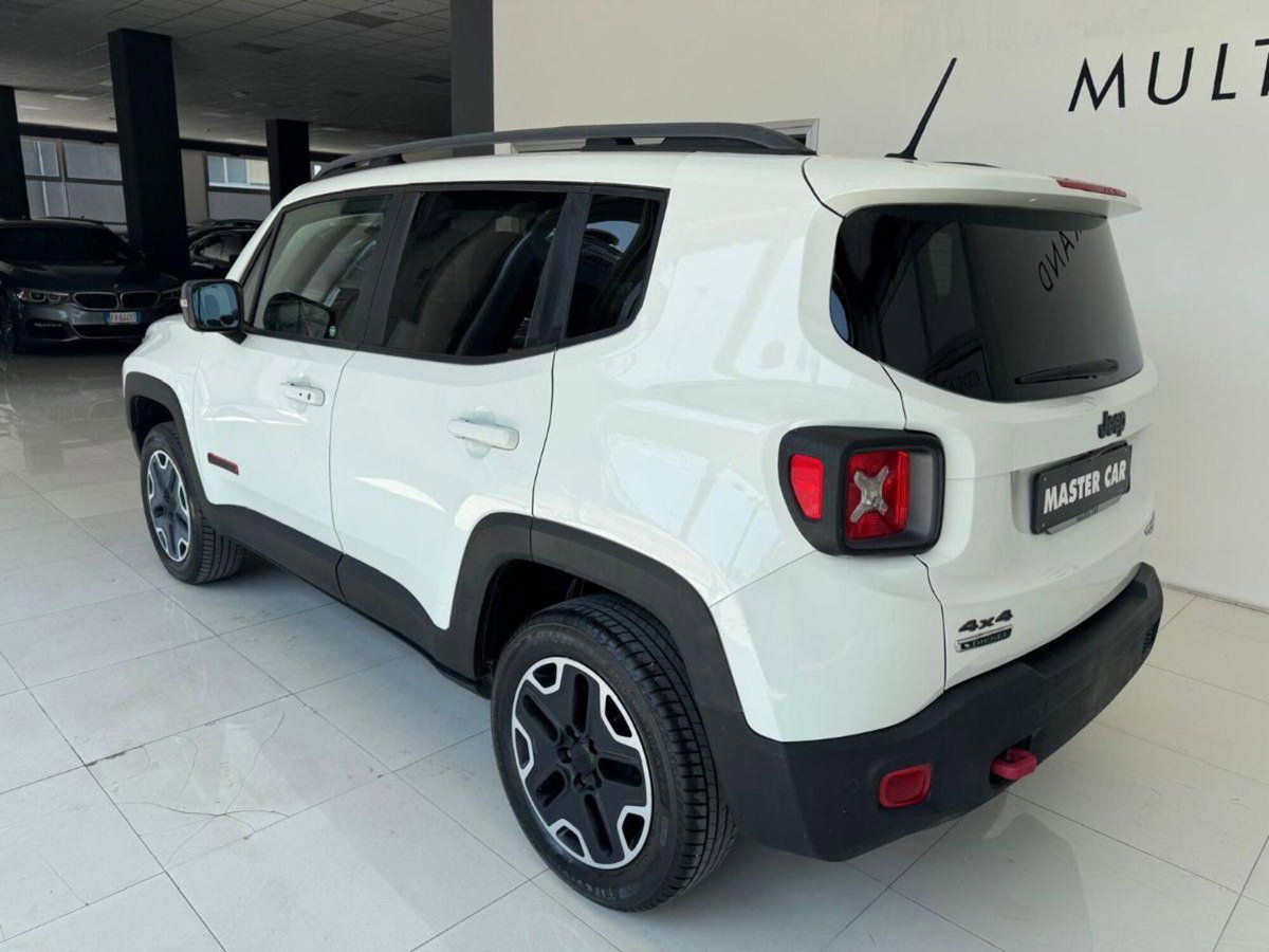 Jeep Renegade 2.0 Mjt 170CV 4WD Active Drive Low Trailhawk (2)