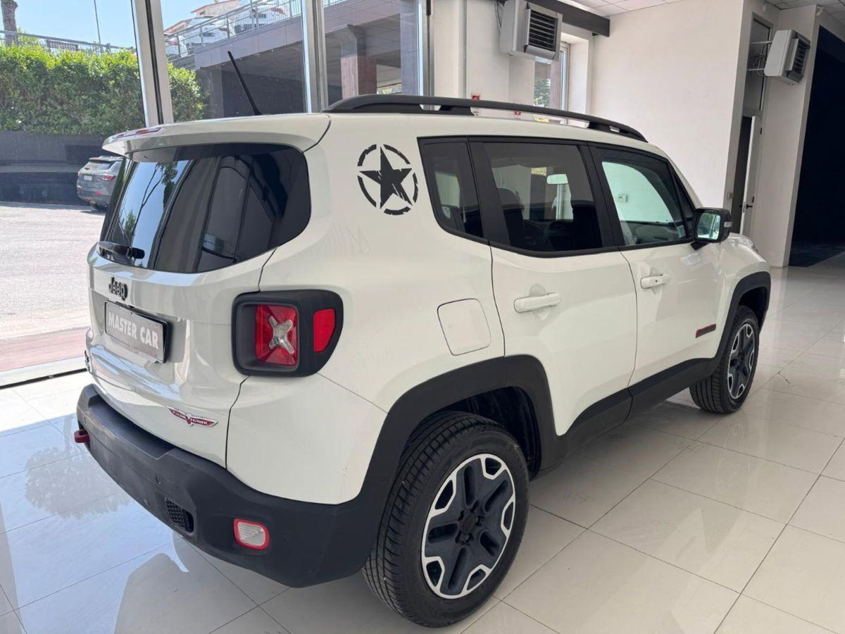 Jeep Renegade 2.0 Mjt 170CV 4WD Active Drive Low Trailhawk (4)