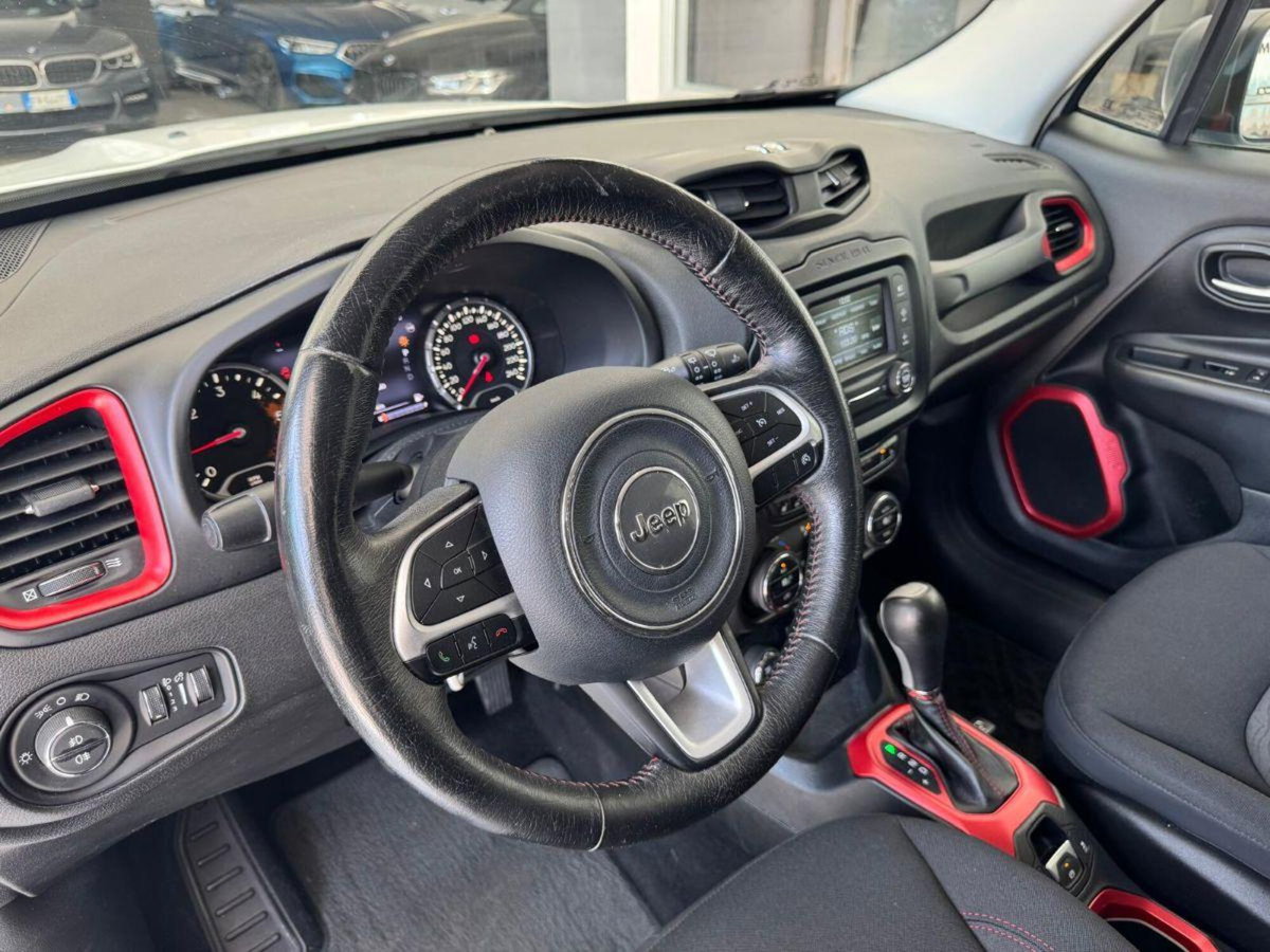Jeep Renegade 2.0 Mjt 170CV 4WD Active Drive Low Trailhawk (8)