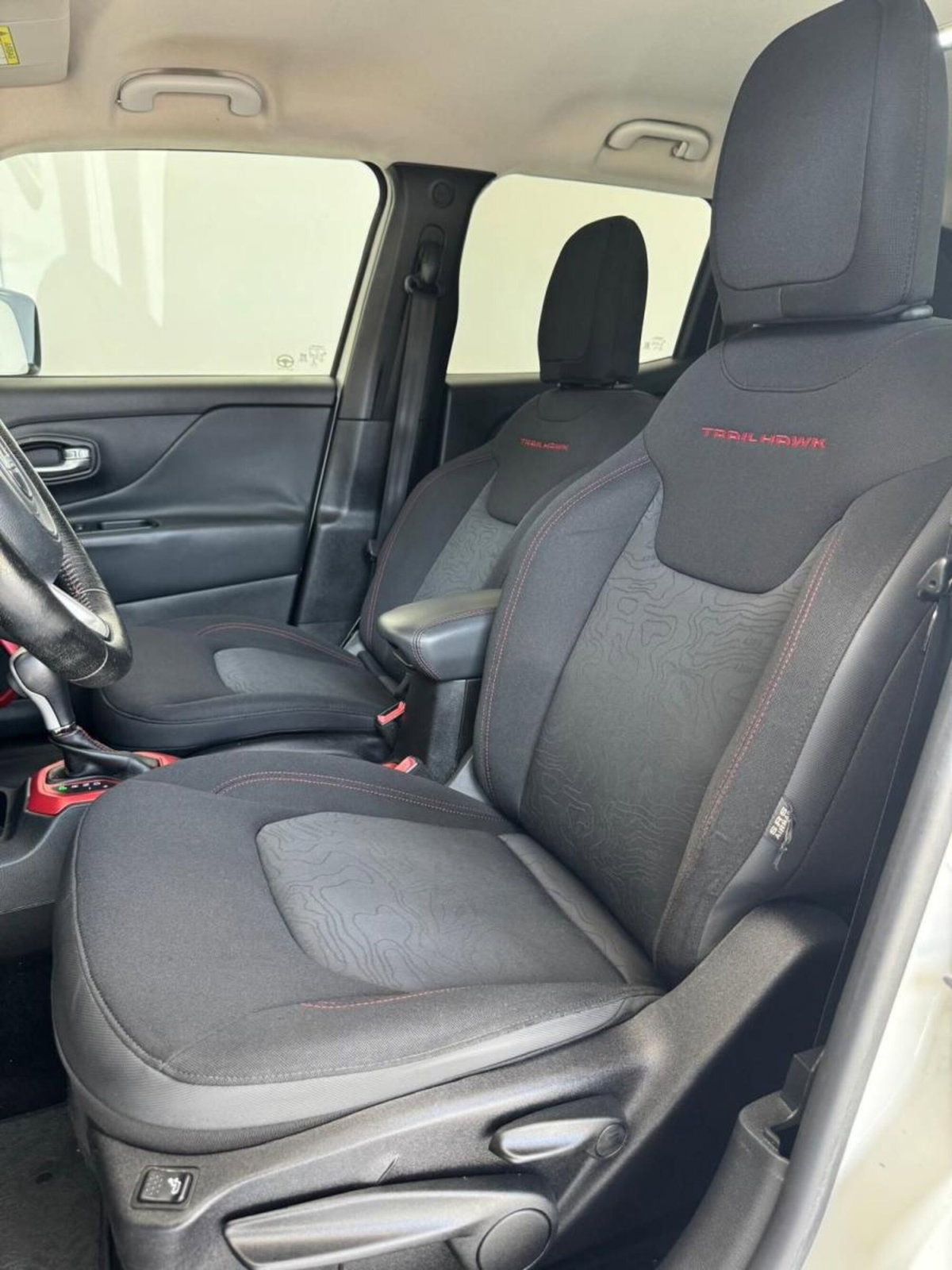 Jeep Renegade 2.0 Mjt 170CV 4WD Active Drive Low Trailhawk (9)
