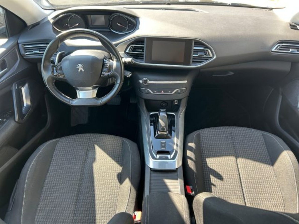 Peugeot 308 SW BlueHDi 130 S&S EAT6 Business (7)