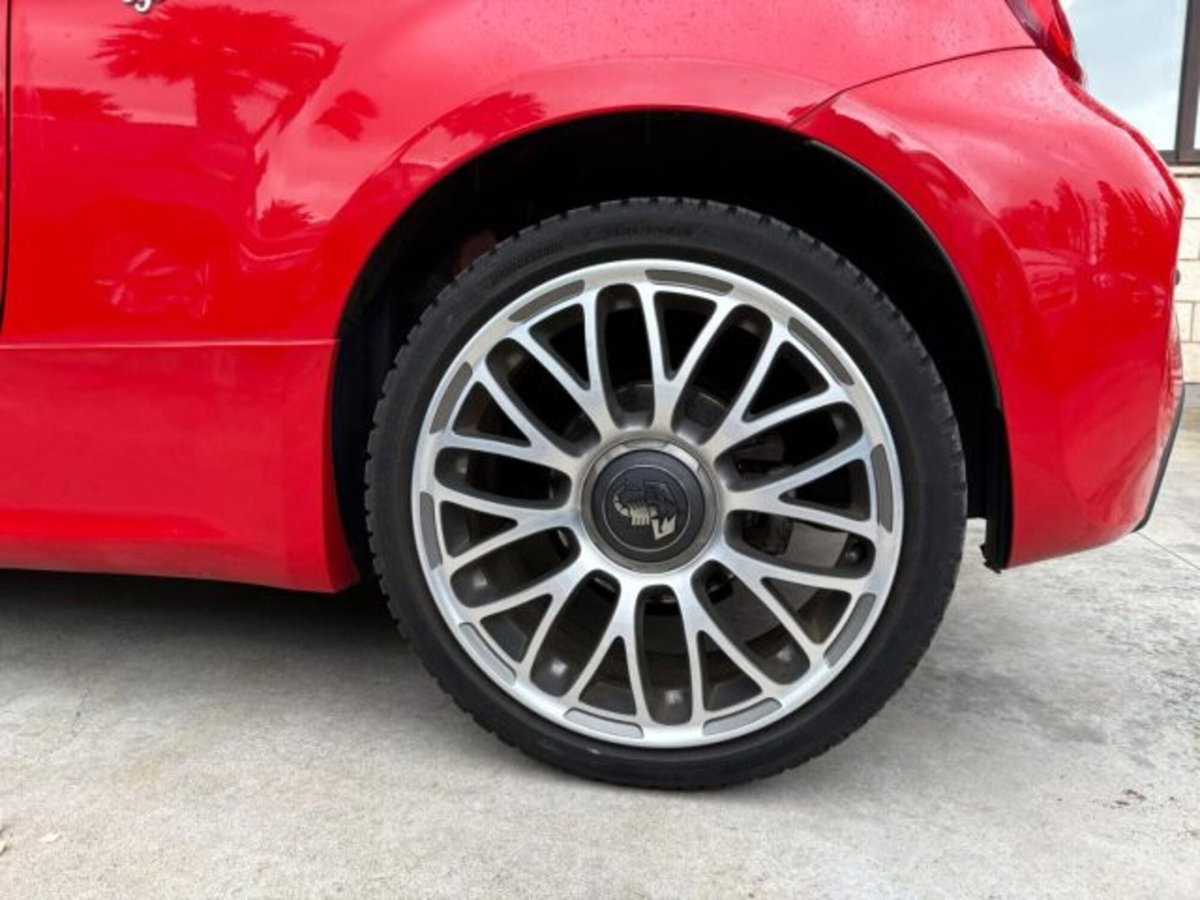 Abarth 595 595 1.4 Turbo T-Jet 145 CV (16)