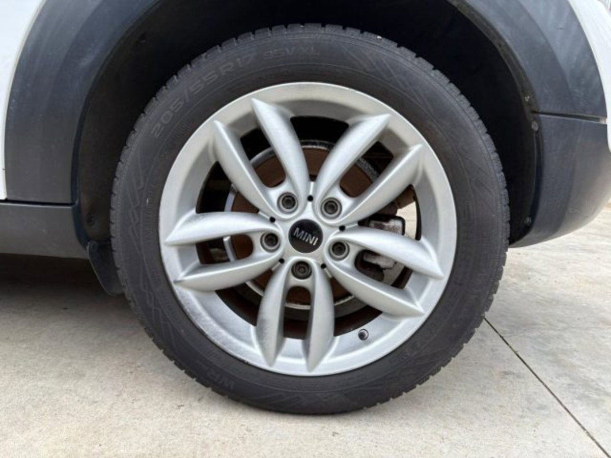 MINI Mini Countryman 1.6 Cooper D Countryman (12)