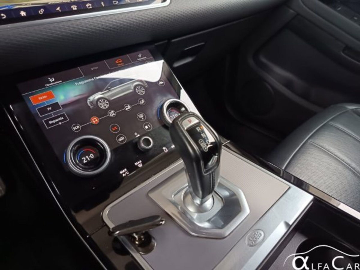 Land Rover Range Rover Evoque 1.5 I3 PHEV 300 CV AWD Auto (11)