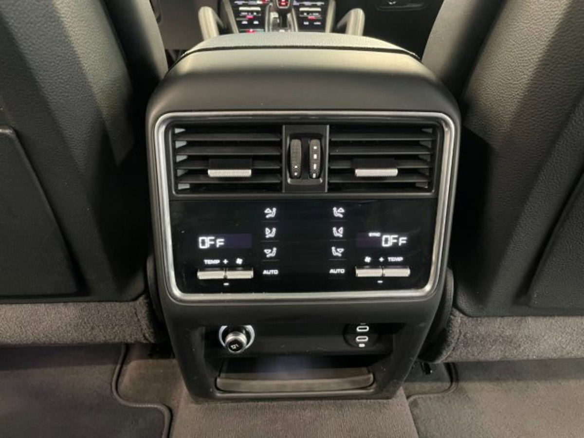 Porsche Cayenne Coupé 3.0 V6 (15)