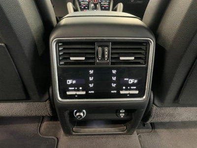 Porsche Cayenne Coupé 3.0 V6 (15)