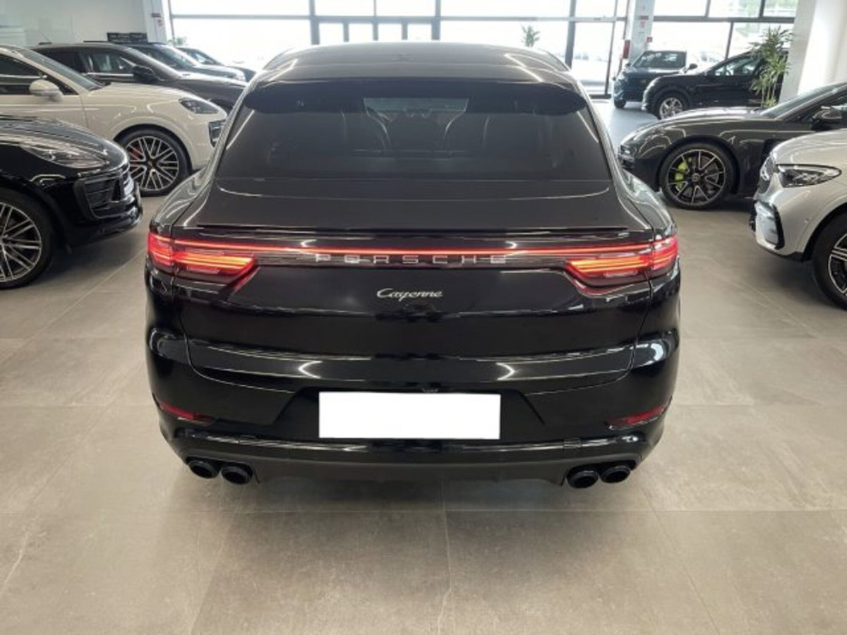 Porsche Cayenne Coupé 3.0 V6 (3)