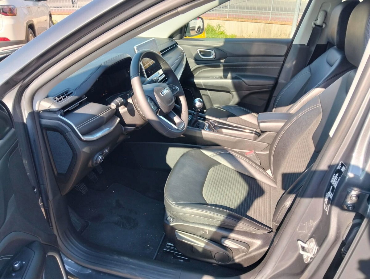 Jeep Compass 1.6 Multijet II 2WD Limited (8)