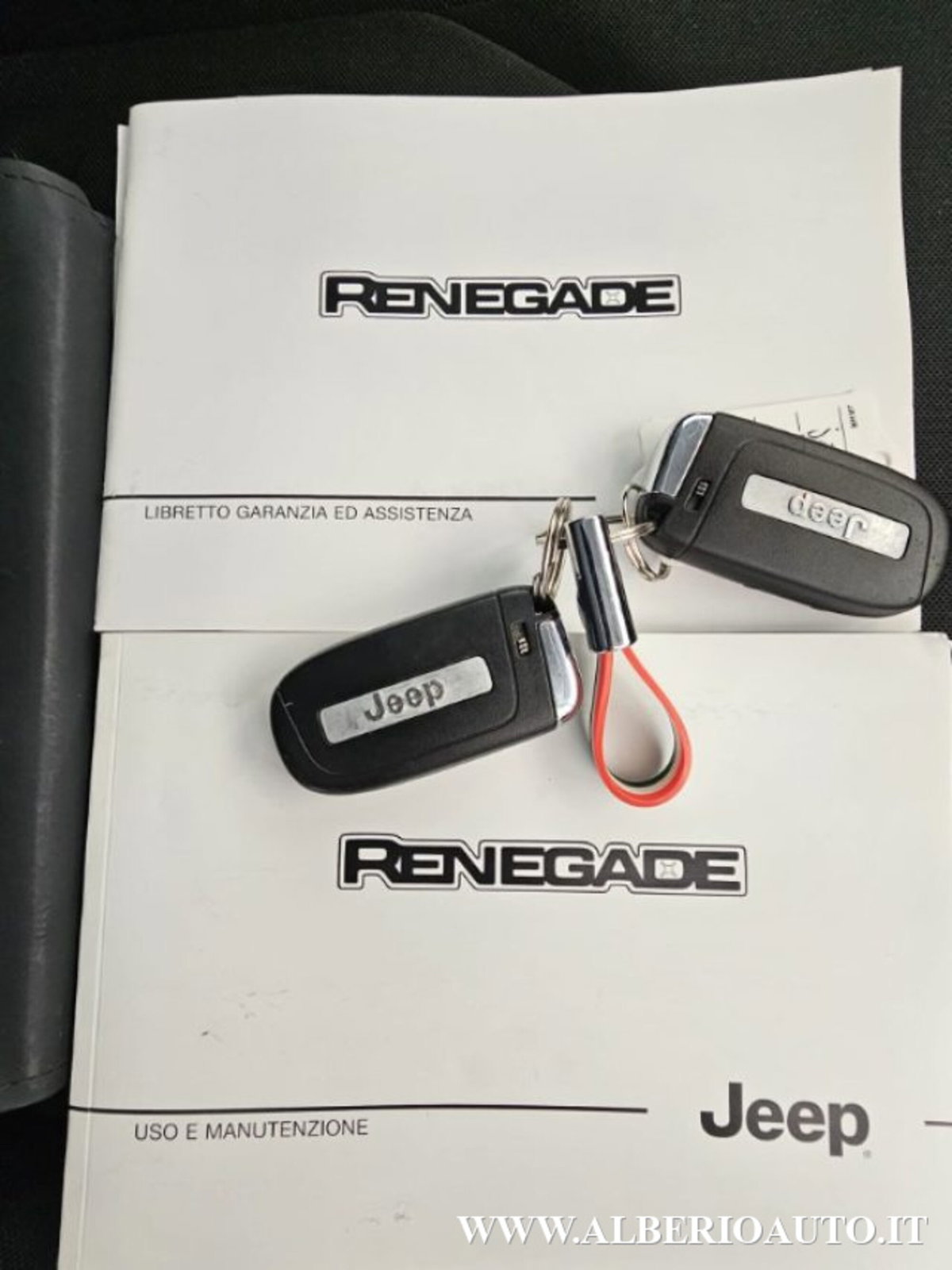 Jeep Renegade 1.6 Mjt DDCT 120 CV Limited (20)