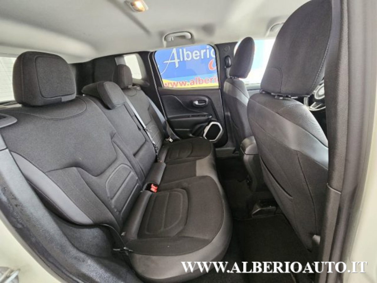 Jeep Renegade 1.6 Mjt DDCT 120 CV Limited (8)