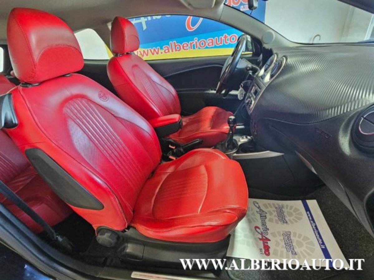 Alfa Romeo MiTo 1.6 JTDm 16V Distinctive Premium Pack (8)