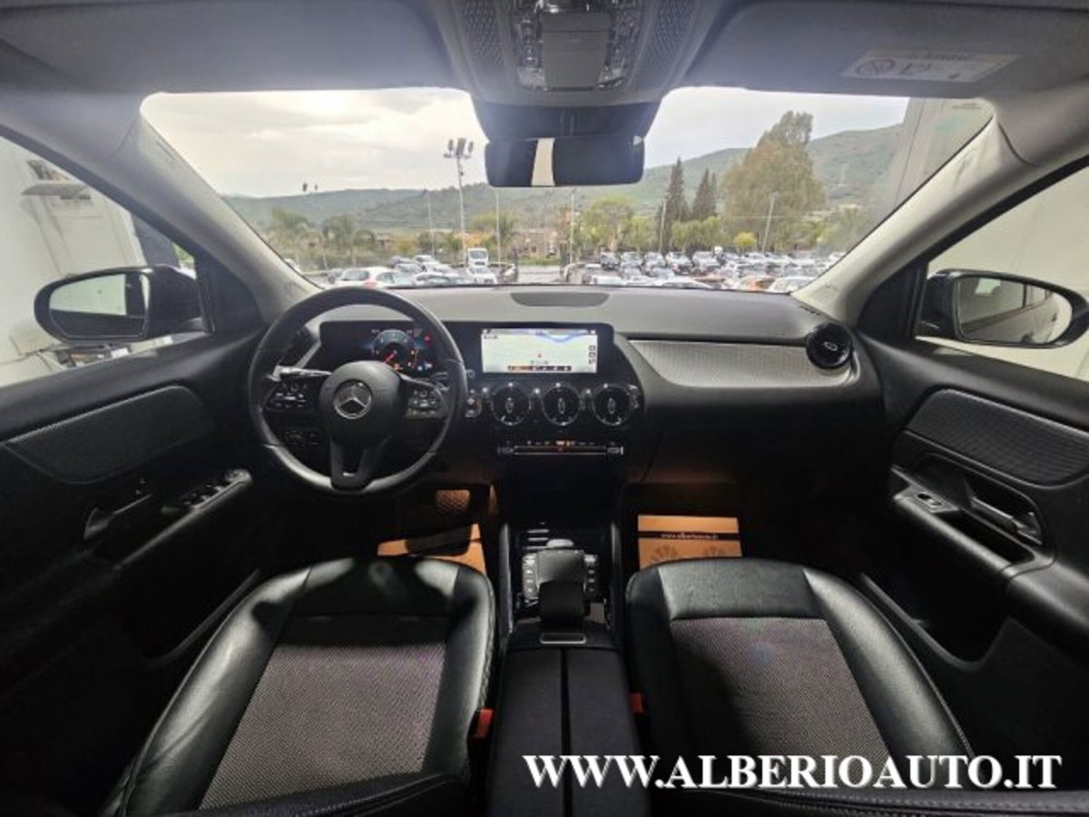 Mercedes-Benz GLA SUV 200 d Automatic Business (13)