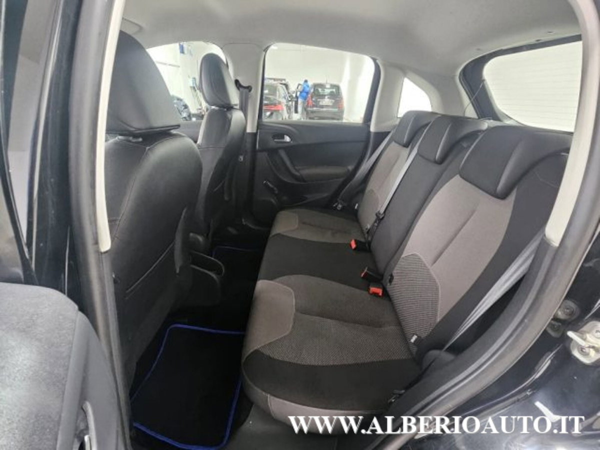 Citroen C3 1.4 HDi 70 Exclusive (9)