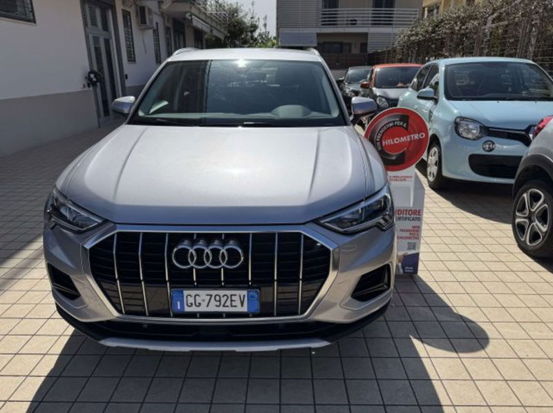 Audi Q3 35 2.0 tdi s-tronic