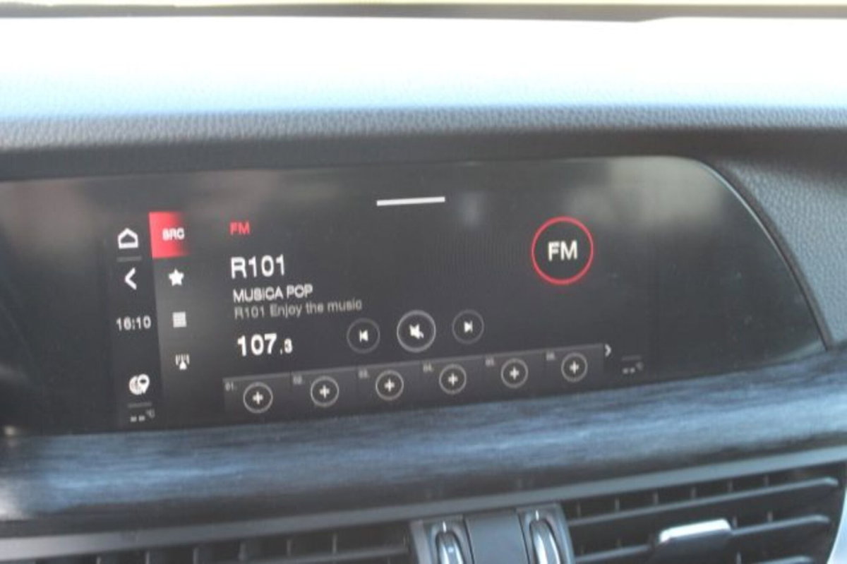 Alfa Romeo Stelvio Stelvio 2.2 Turbodiesel 160 CV AT8 RWD Sprint (8)