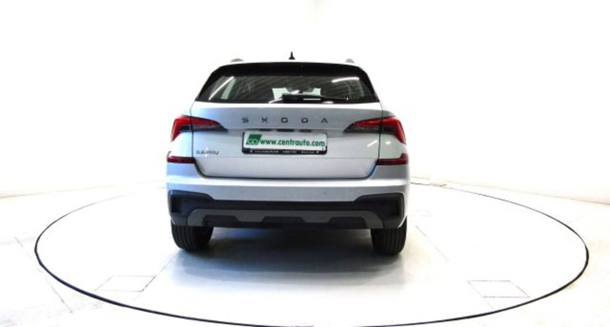 Skoda Kamiq 1.0 tsi Selection 95cv (4)