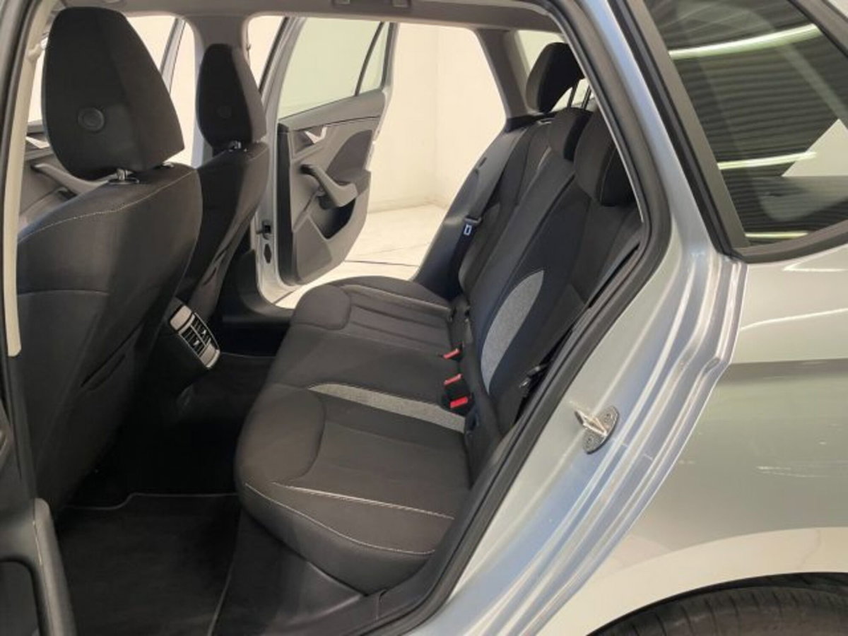 Skoda Kamiq 1.0 tsi Selection 95cv (7)