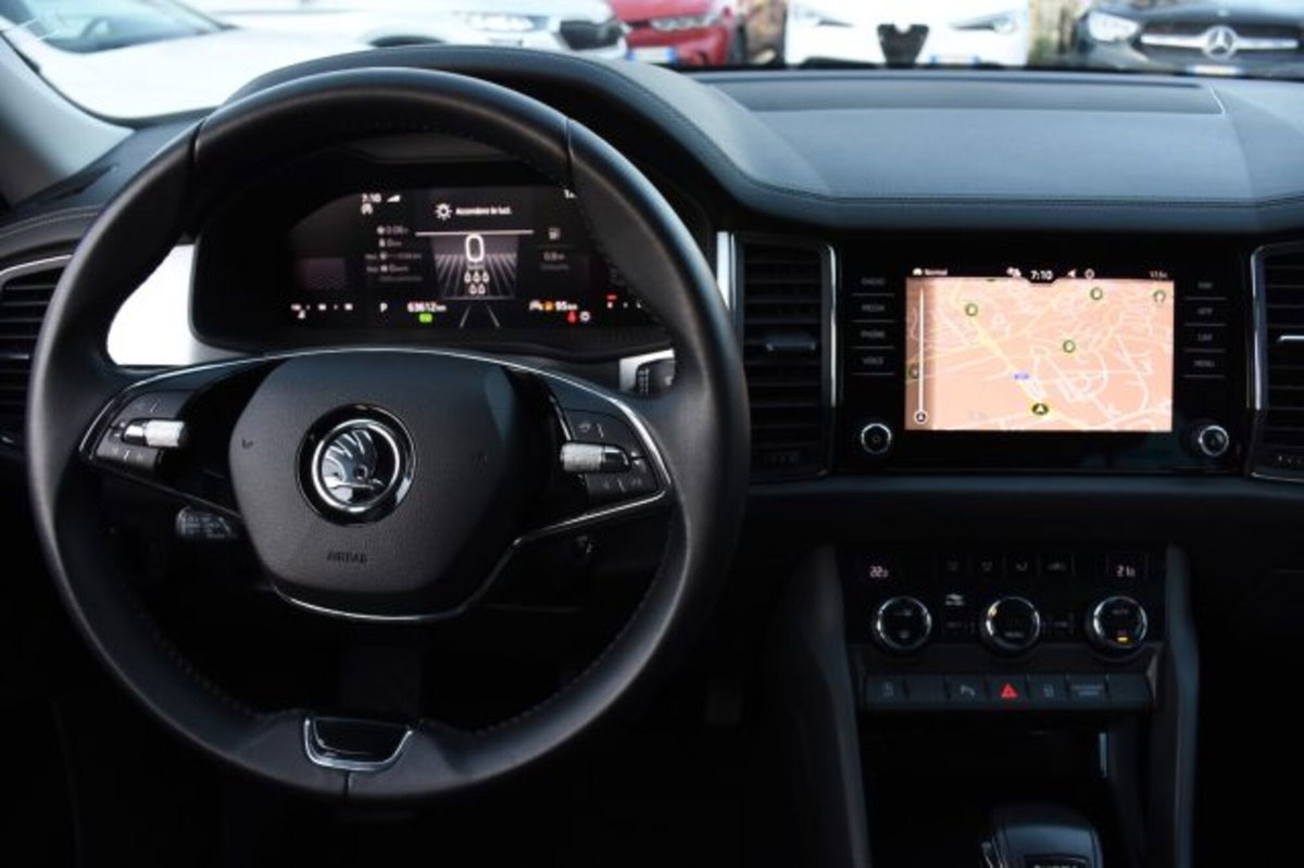 Skoda Kodiaq 2.0 TDI EVO SCR 4x4 DSG 7 posti Sportline (12)