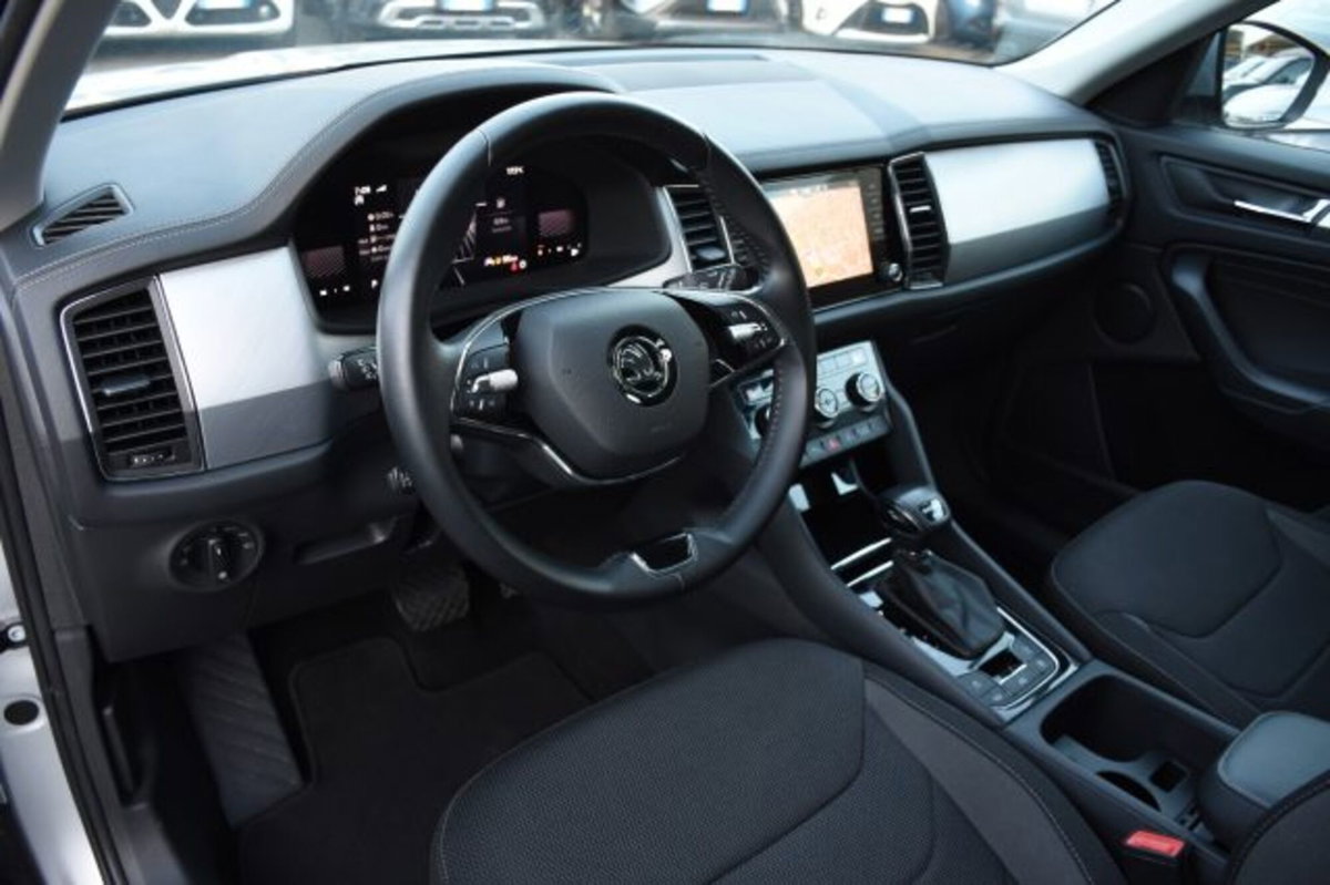 Skoda Kodiaq 2.0 TDI EVO SCR 4x4 DSG 7 posti Sportline (8)
