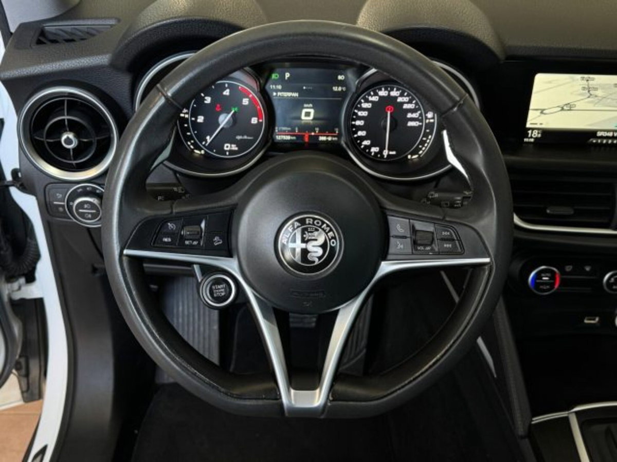 Alfa Romeo Stelvio Stelvio 2.2 Turbodiesel 180 CV AT8 Q4 Super (8)